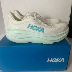 Hoka Women's  Bondi 9 White and Mint Athletic Shoes